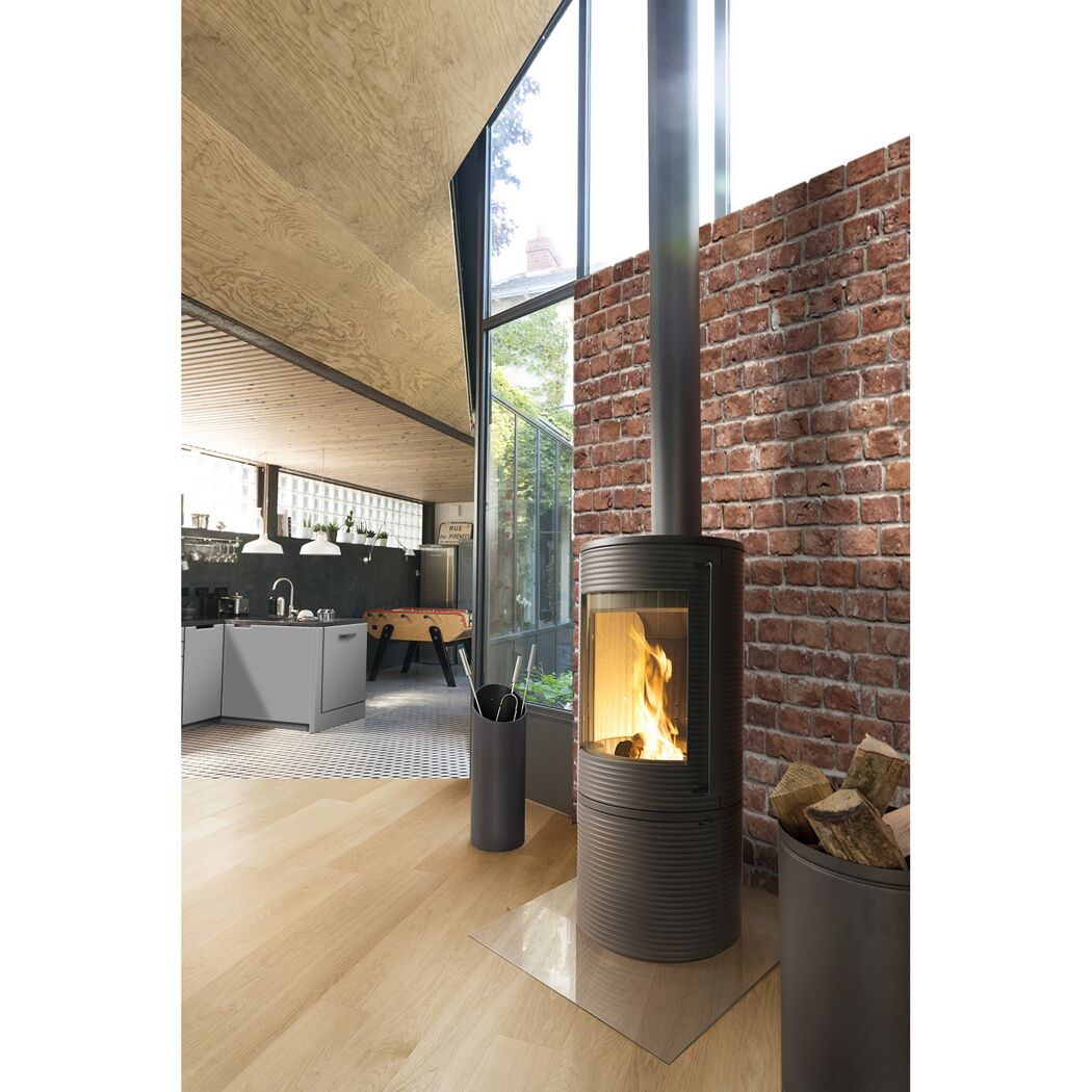 Kaminofen 'Oku' schwarz 7 kW