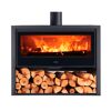 Kaminofen mit Feuer und Holzscheiten
