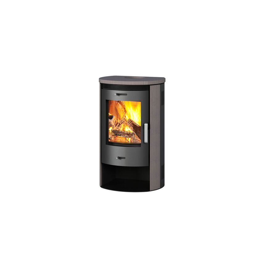 Kaminofen Nyborg mit brennendem Feuer