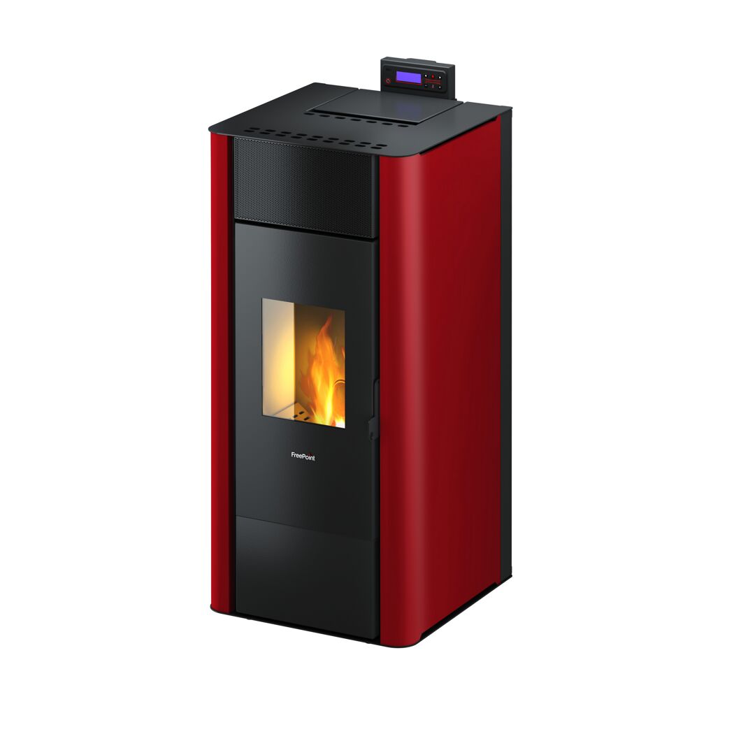 Roter Pelletofen TESIS 23 mit Flamme