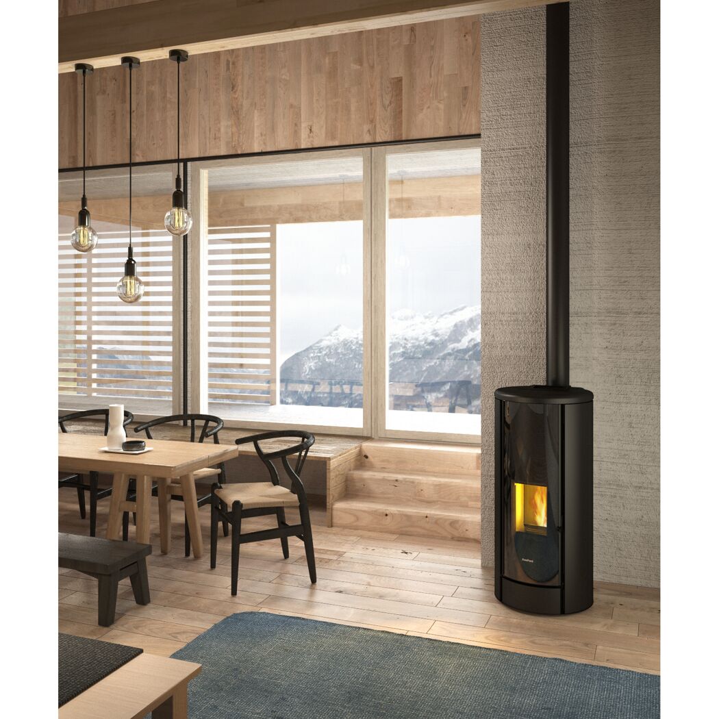 Pelletofen BREEZE schwarz in modernem Wohnzimmer