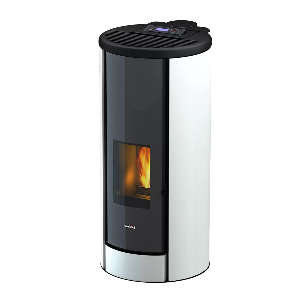 Weißer Pelletofen Breeze mit digitalem Display und sichtbaren Flammen.