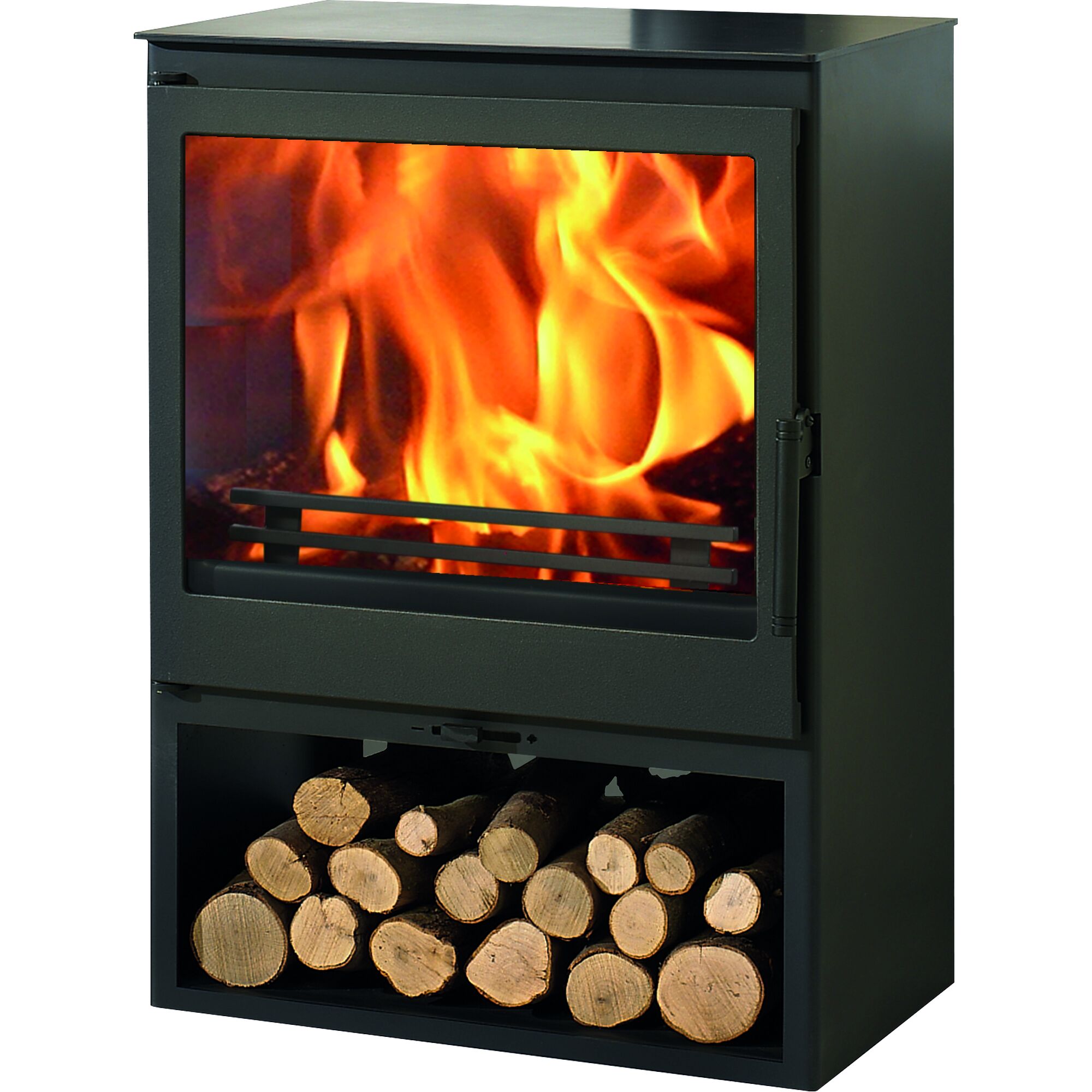 Kaminofen Saphir mit Feuer und Holzstapel