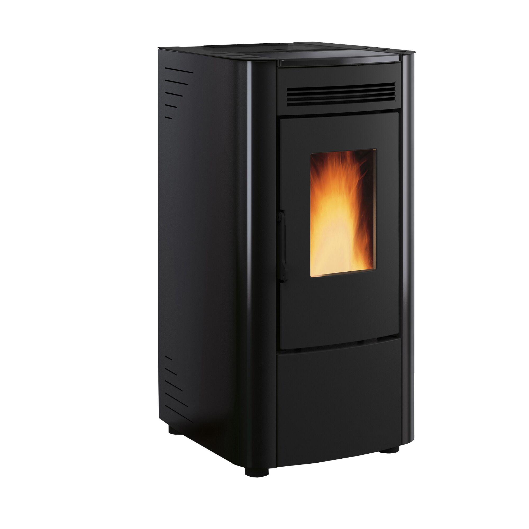 Schwarzer Pelletofen mit Flammen im Fenster.