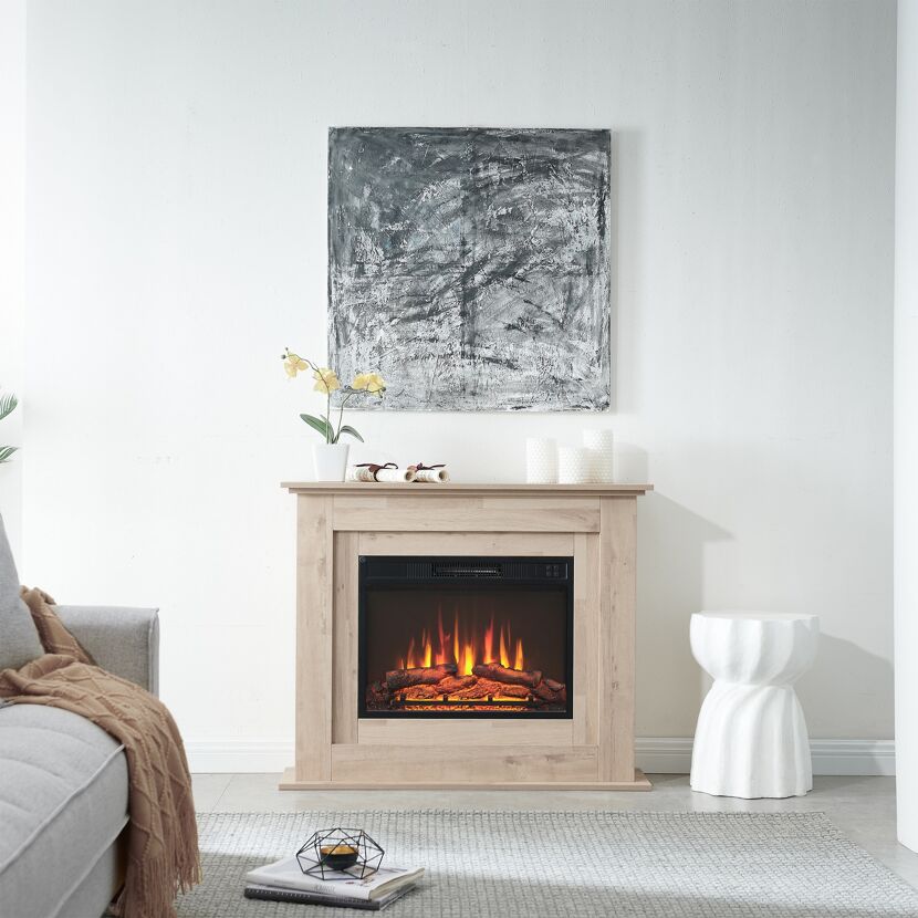 Elektrischer Kamin mit Flammenillusion