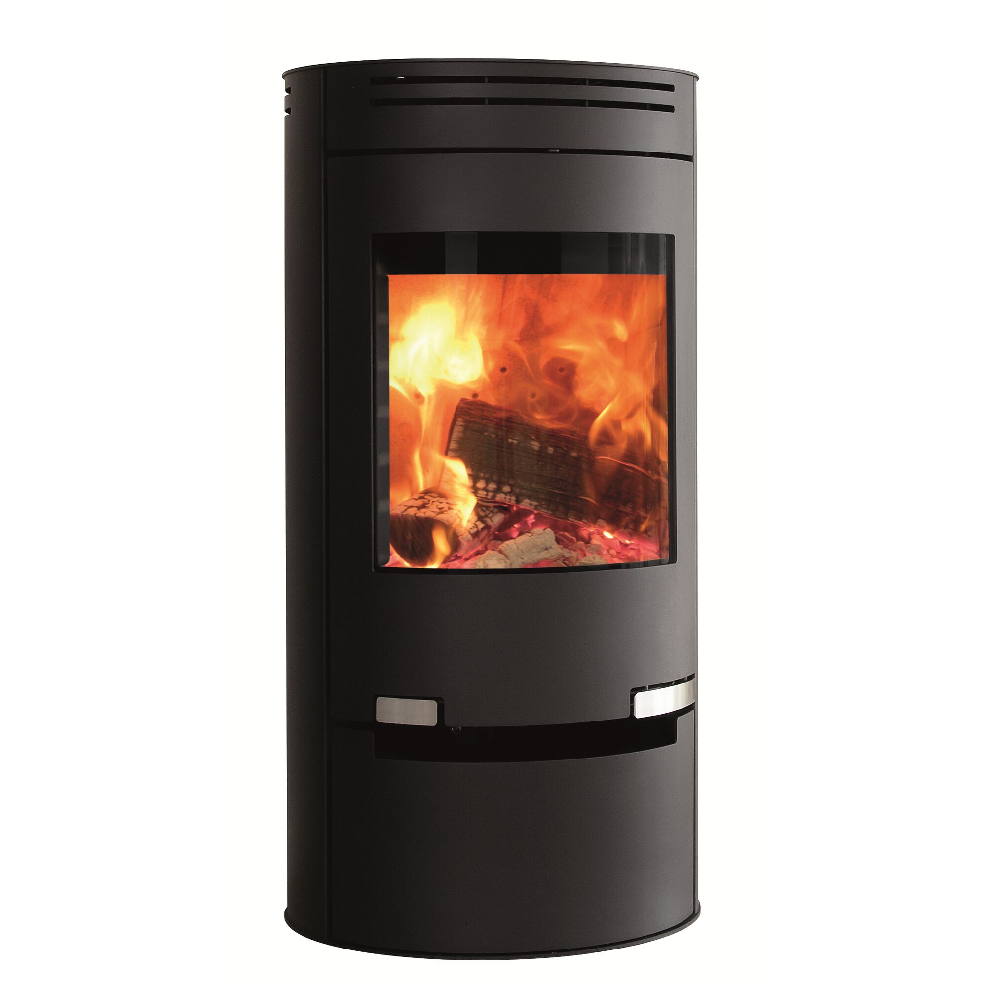 Schwarzer Kaminofen mit Feuer