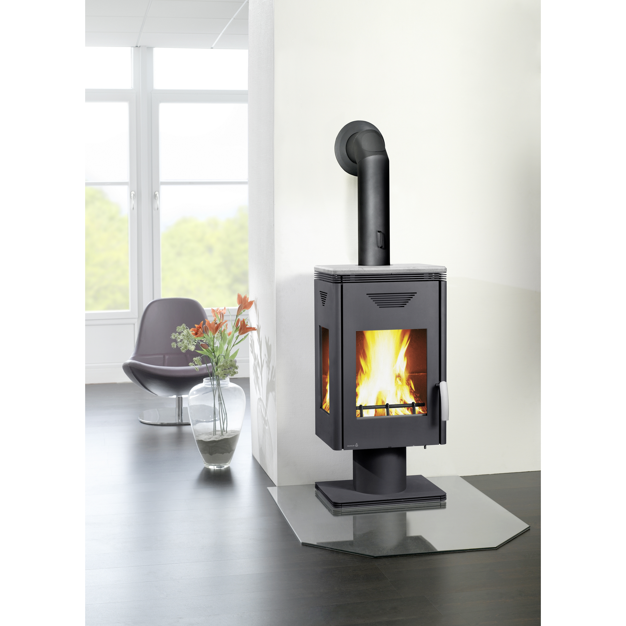 Kaminofen 'Trion' grau 8,1 kW + product picture