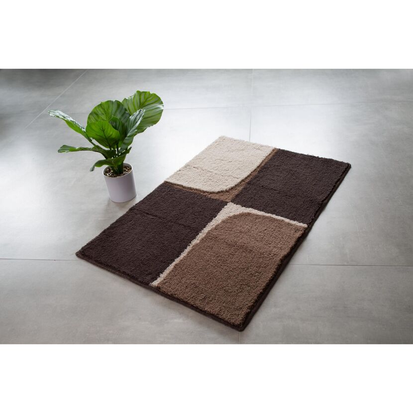 Brauner Badteppich mit geometrischem Muster