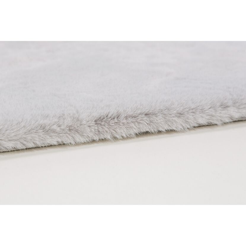 Silberner Hochflor-Teppich