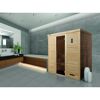 Sauna aus hellem Holz in einem Badezimmer