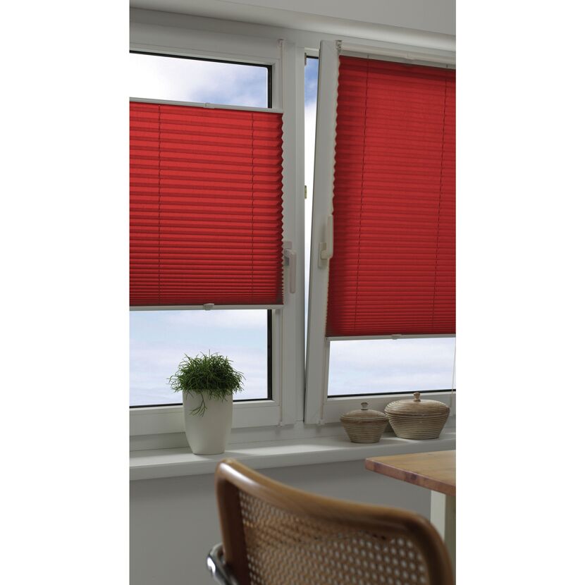 rotes Faltrollo, halb geöffnet