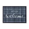 Schmutzfangmatte "Hello Welcome" in Grau und Schwarz kariert.