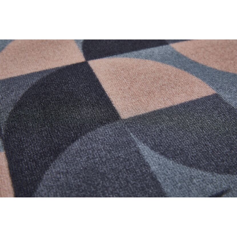 Fußmatte mit grau-rosa geometrischem Muster