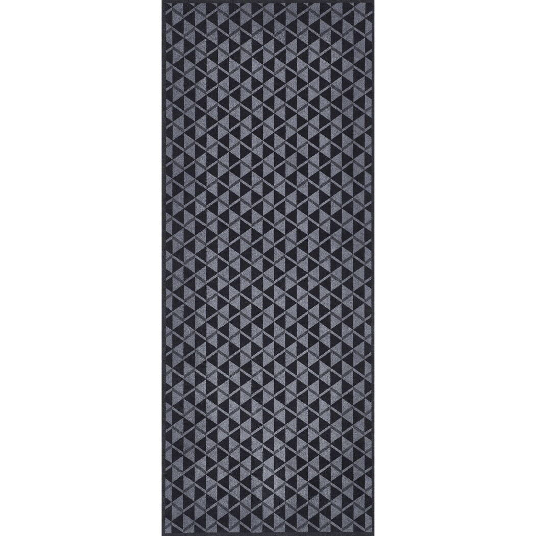Schwarze Fußmatte mit grauem Rautenmuster