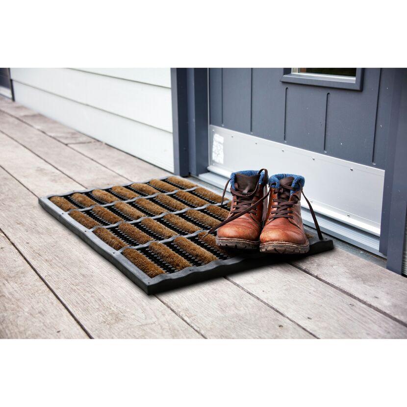 Fussmatte Robusta Kokos Gummi 40 x 60 cm mit Schuhen