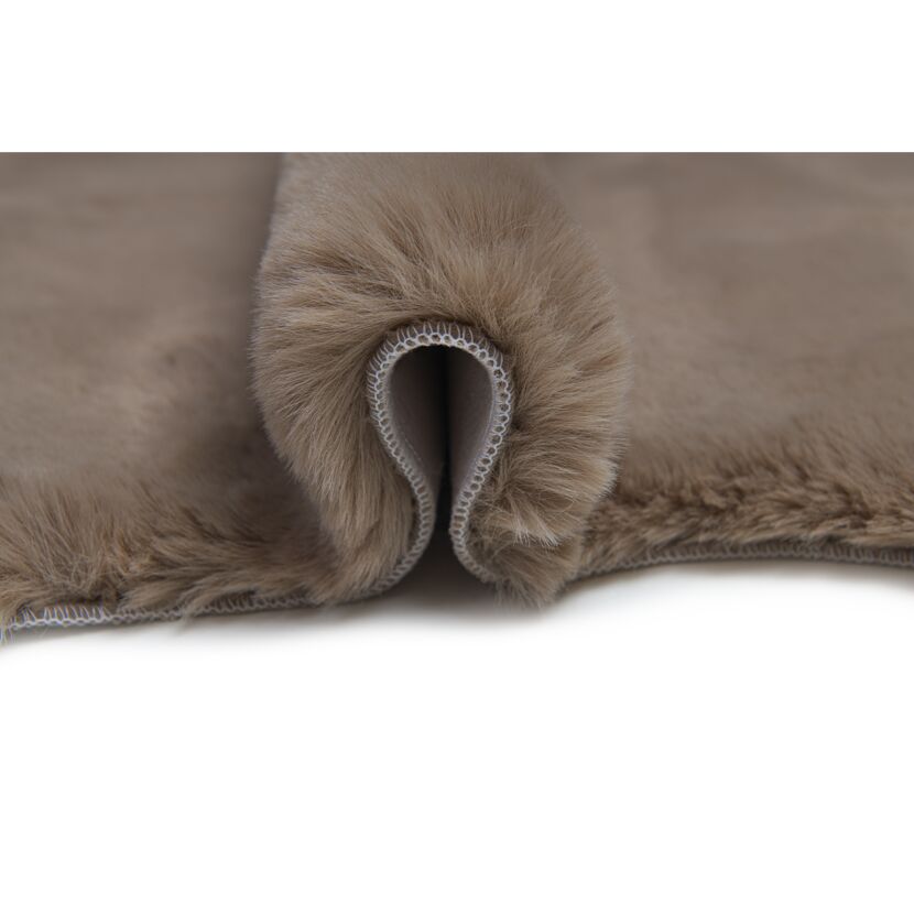 Kunstfell Teppich in Taupe, 55 x 80 cm, Nahaufnahme