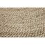 Beigefarbener, waschbarer Teppich mit Kieselsteinmuster.
