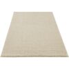 Cremefarbener Teppich