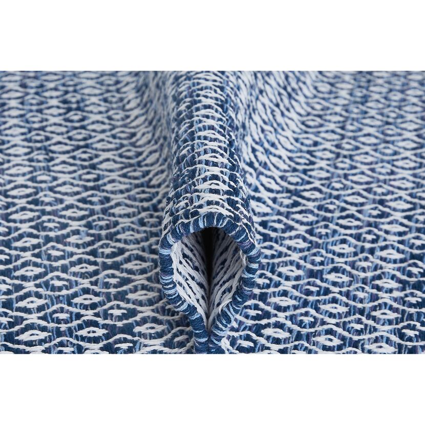 Blauer Teppich Salbu Nahaufnahme