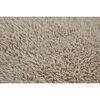 Beigefarbener Hochflor-Teppich