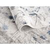 Beiger Teppich mit blauem Muster