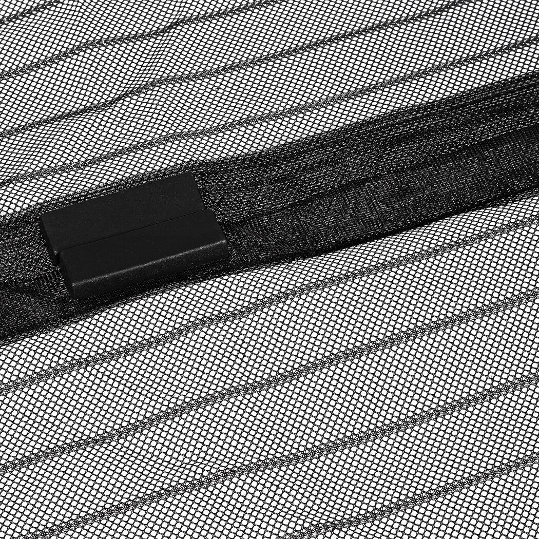 Schwarzes Fliegengitter mit Magnetverschluss