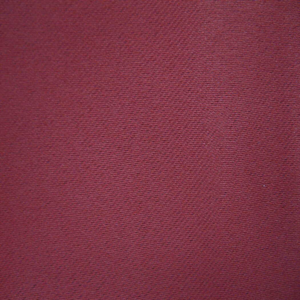 Rote Stofftextur, Nahaufnahme