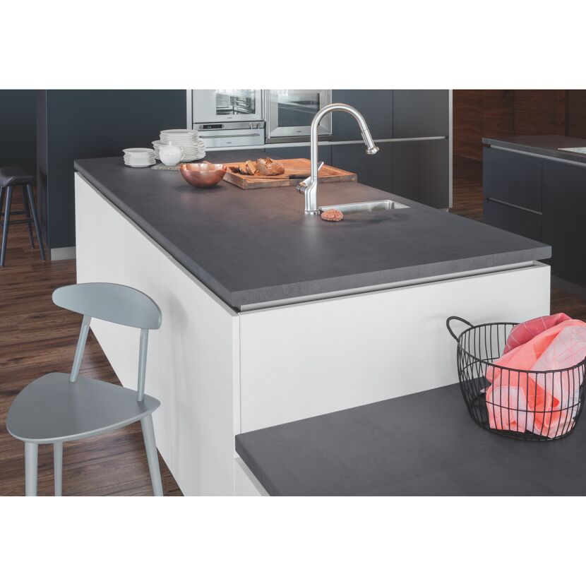 Arbeitsplatte 'Oxid 34321' rostbraun 900 x 4100 x 38 mm
