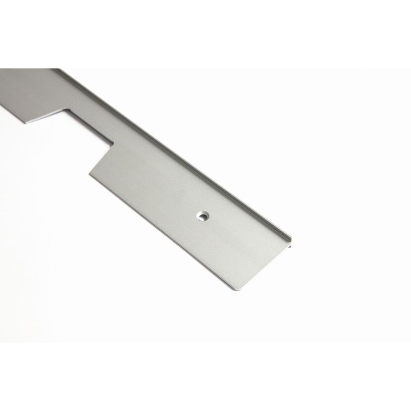 Metallprofil mit Loch