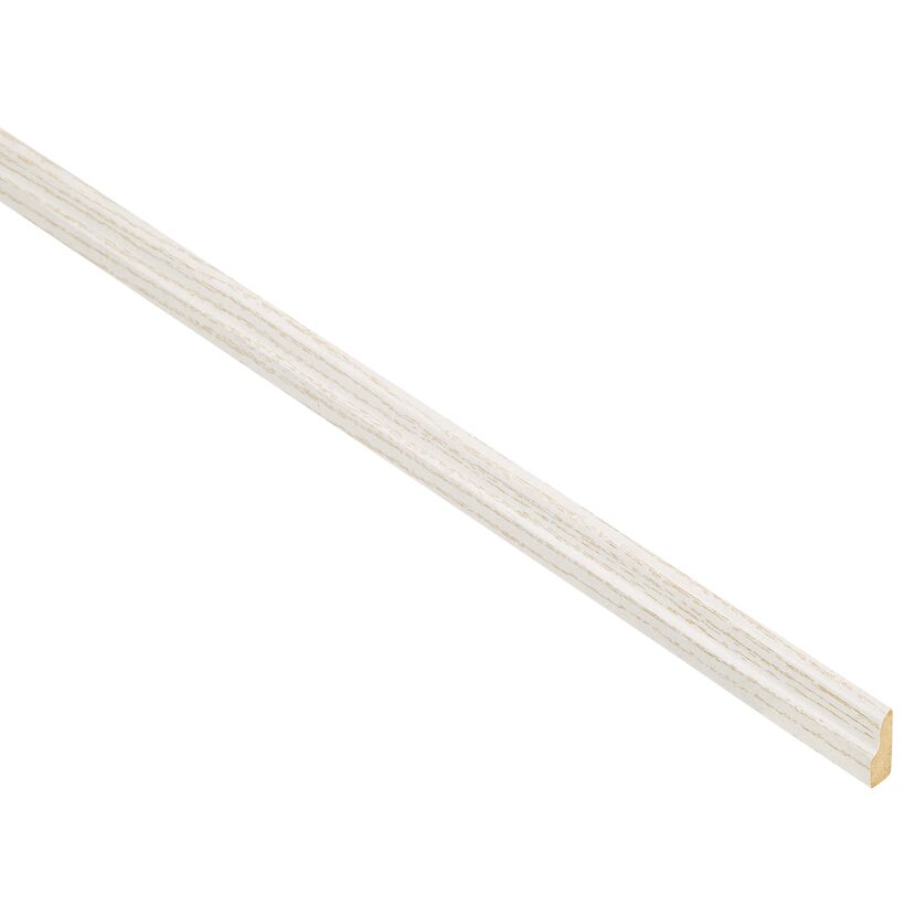 Weiße Sockelleiste