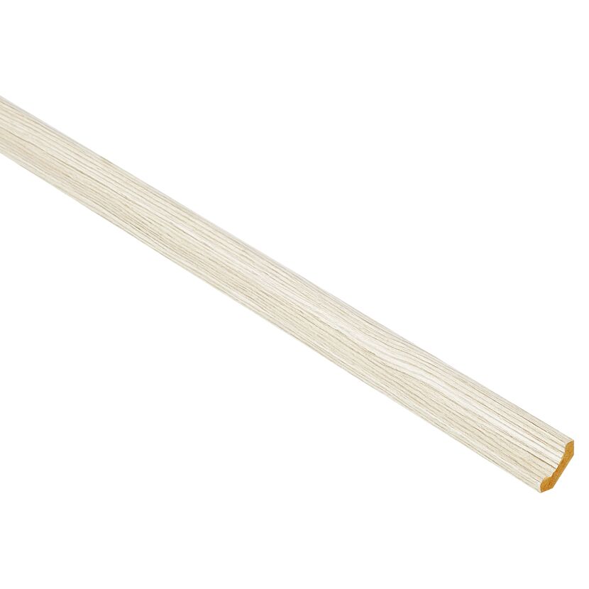 Helle Holz-Hohlkehlleiste