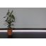 LED-Profil mit Pflanze im Topf