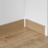 Ecke einer Holzfußleiste