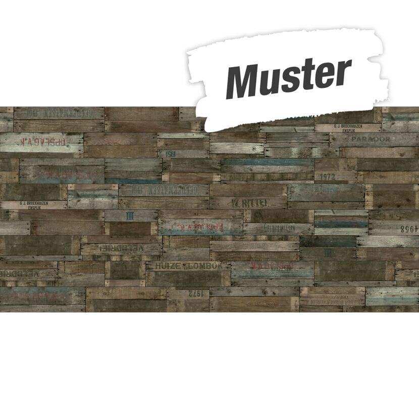 Holzpaneel im Used-Look aus alten Kisten
