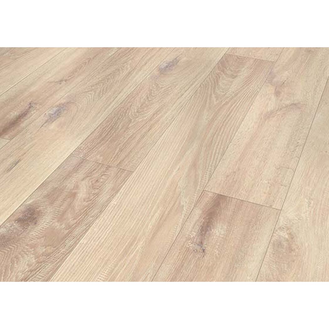 Helles Laminat Caucasus Nahaufnahme