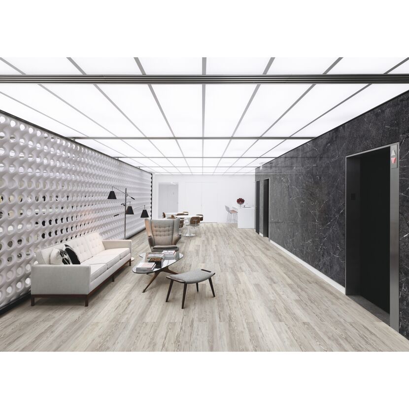 Vinylboden Snow Rustic Pine in einem modernen Büro