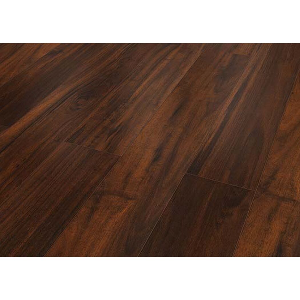 Dunkelbrauner Laminatboden Lapacho Choco