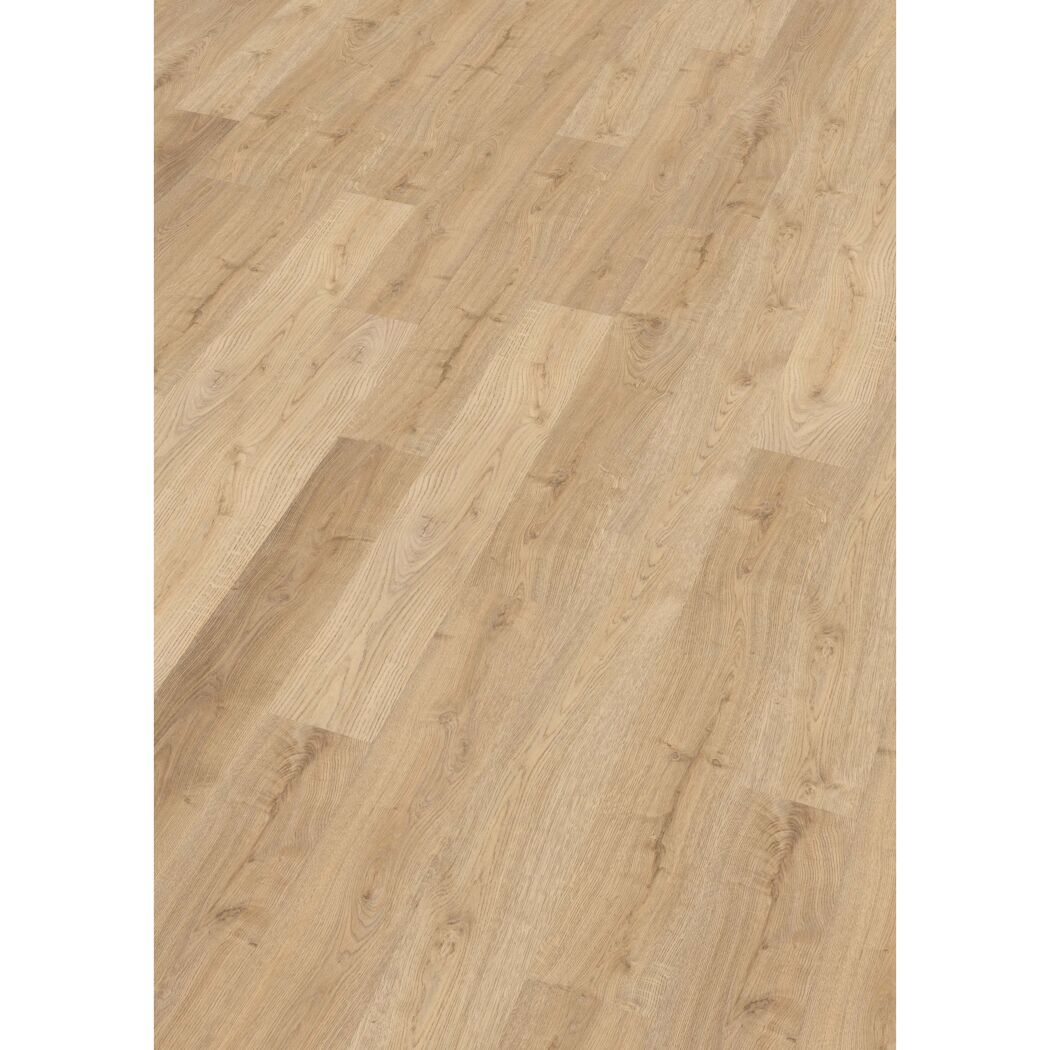 Heller Vinylboden in Holzoptik