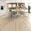 Wohnküche mit Designboden Timbara Eiche
