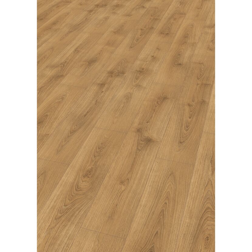 Helles Laminat in Holzoptik