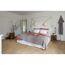 Schlafzimmer mit Laminat in Eiche natur