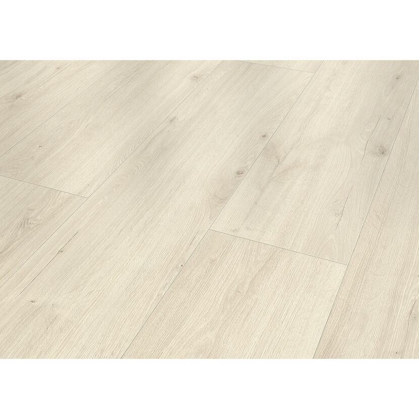 Heller Laminatboden mit Holzmaserung