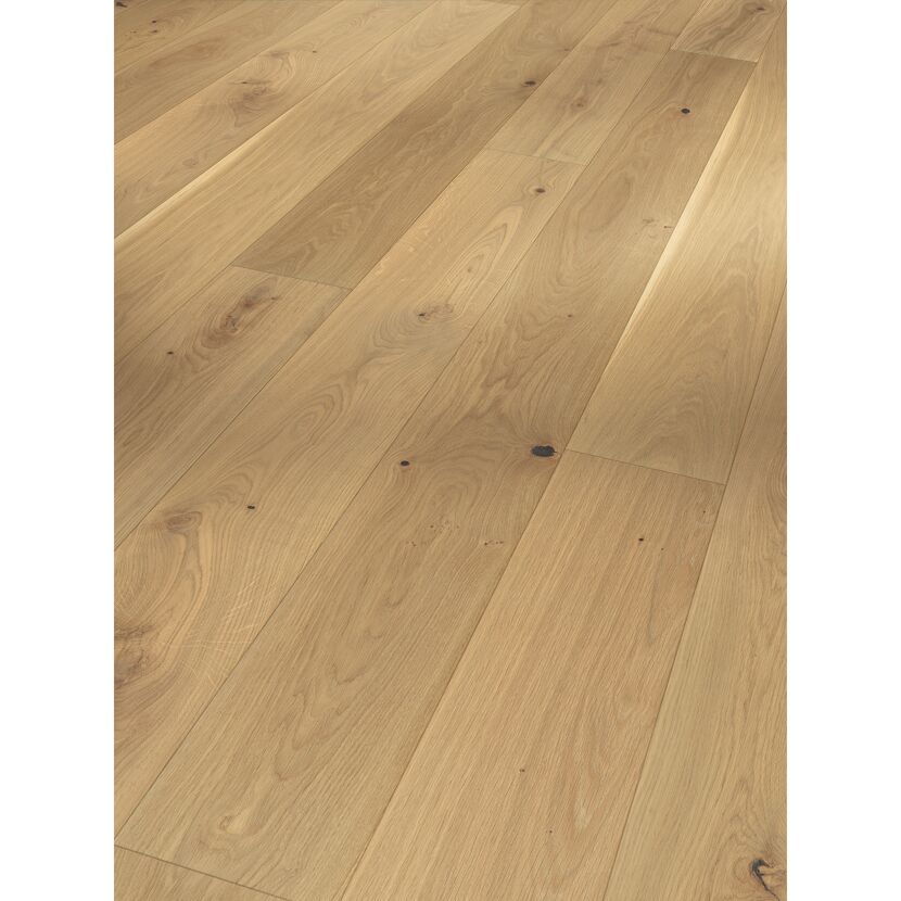Heller Holzboden mit Maserung
