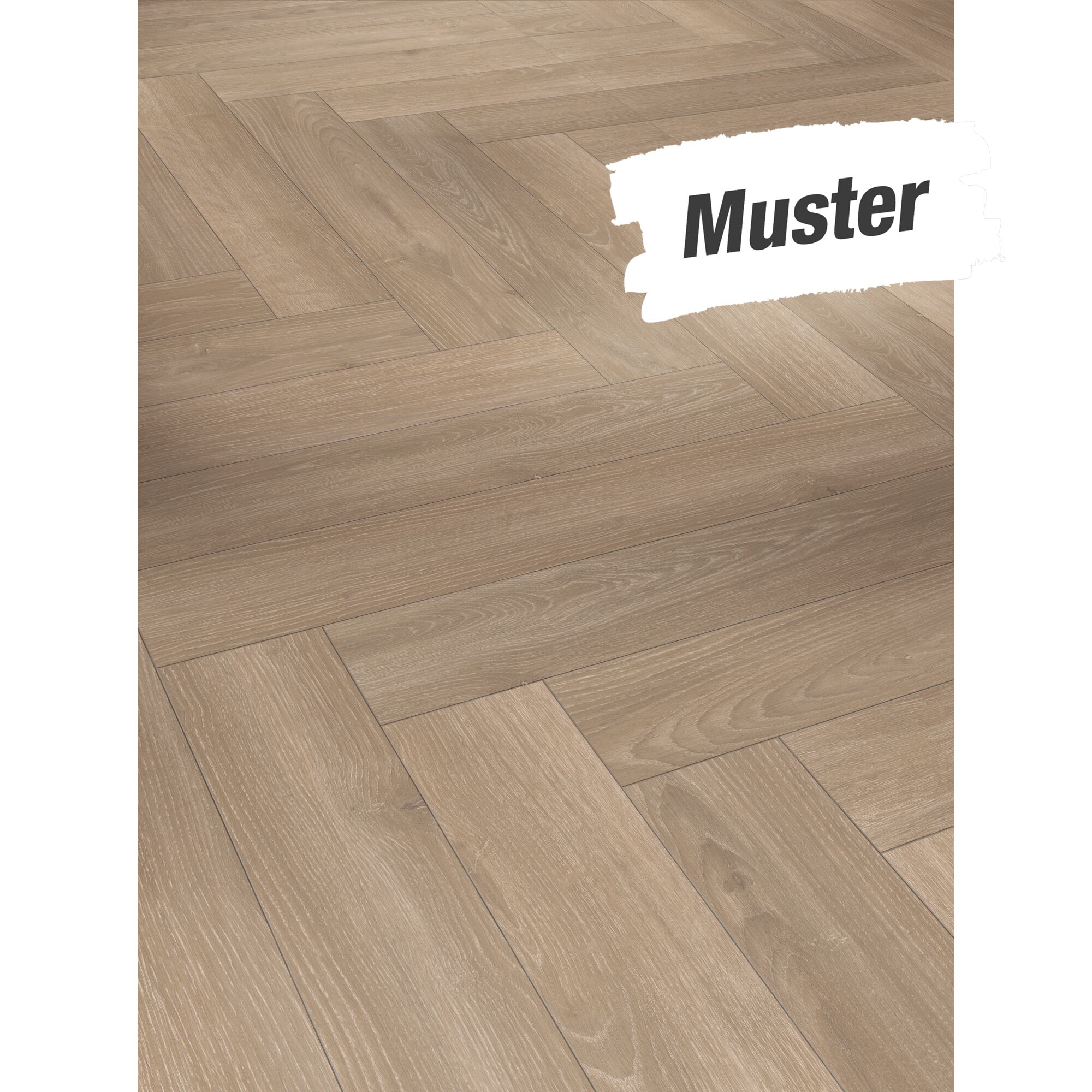Heller Laminatboden mit Fischgrätmuster