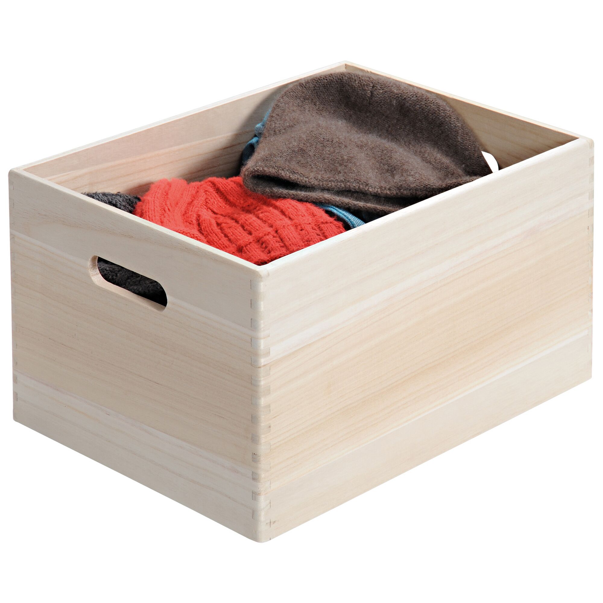 Holzkiste mit Mützen und Schal