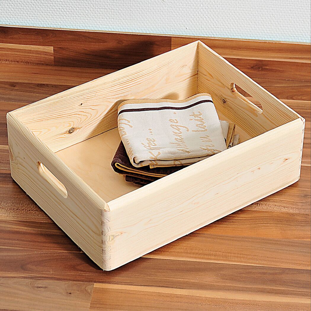 Holzkiste mit Stoff