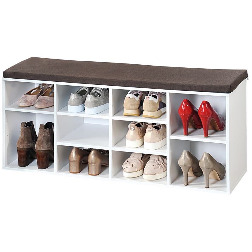 Schuhschrank mit Sitzkissen und Schuhen