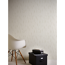 Beige Vliestapete an der Wand