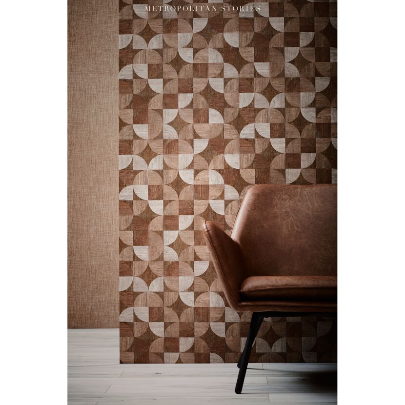 Braune Holz-Optik Tapete mit geometrischem Muster