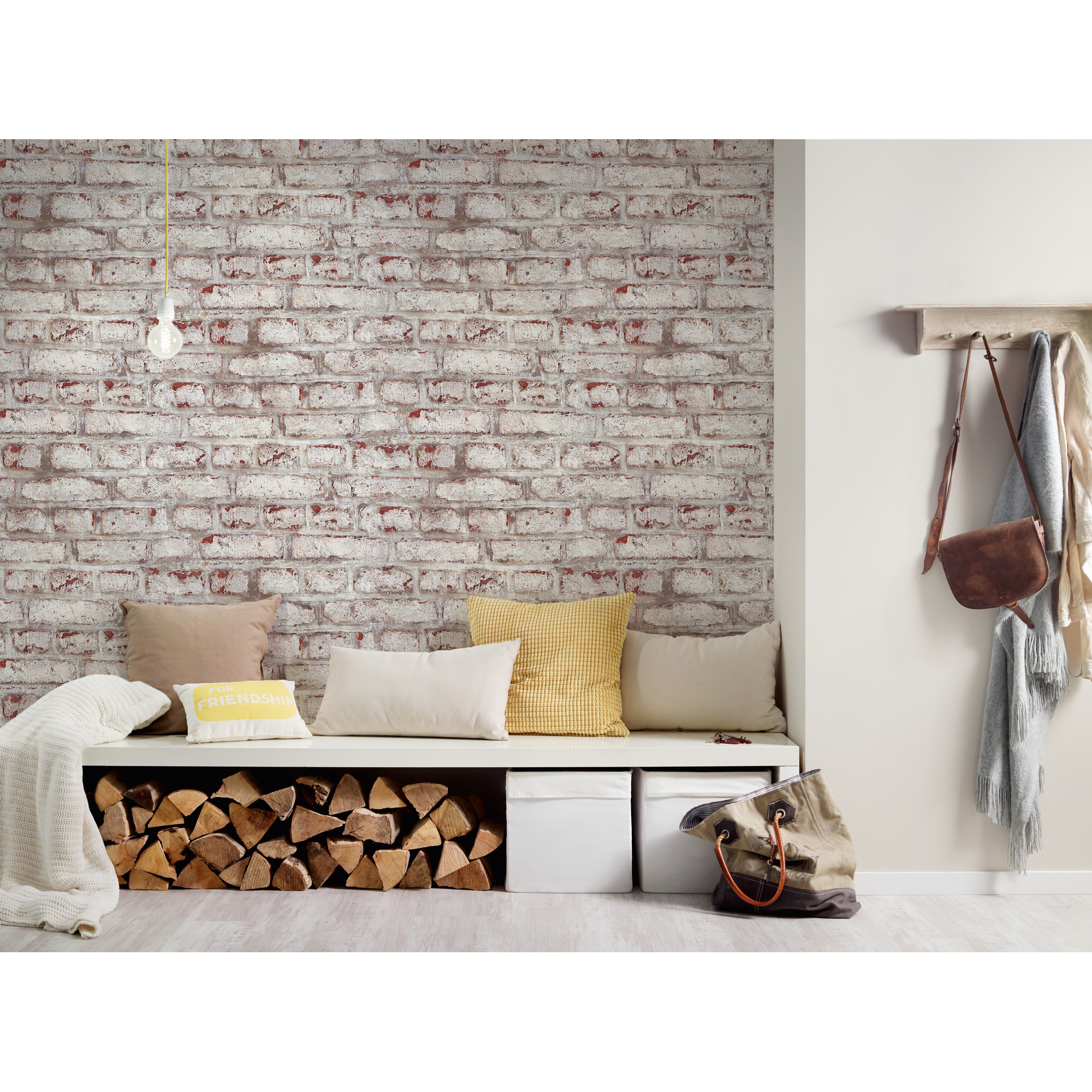 Wohnzimmer mit weißer Backsteinwand